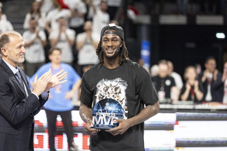 Adam Mokoka évoque le titre de Champion d&rsquo;Europe et son impact dans Noa Basket.