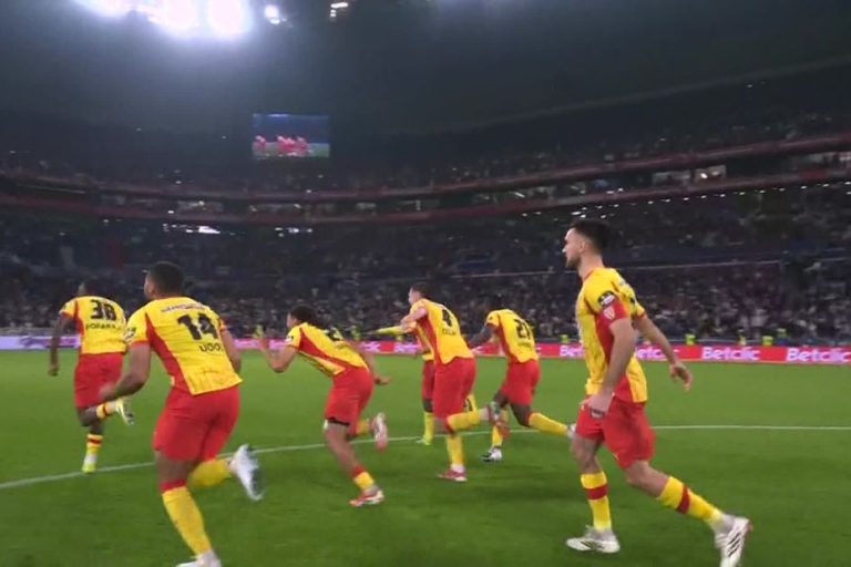RC Lens : Un Parcours Impressionnant Vers la Finale de la Coupe de France
