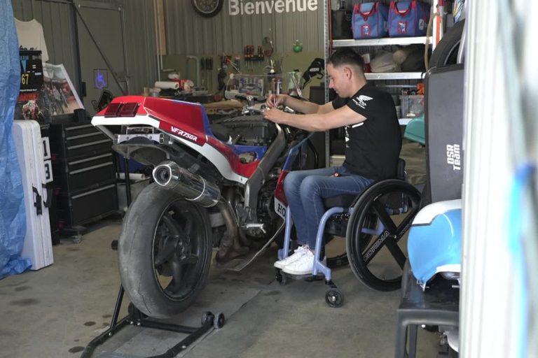 TÉMOIGNAGE. Le casse-tête des athlètes handisport pour financer leurs fauteuils roulants : « On prône l&rsquo;autonomie mais on met des stops »