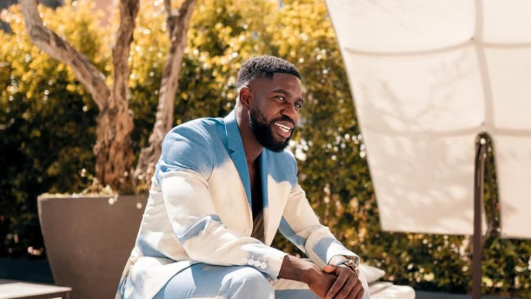 Samuel Umtiti, consultant pour M6, analysera les matchs du Mondial 2022 en direct.