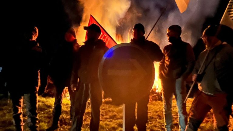 Blocages prévus sur la M6 et M7 près de Lyon par les agriculteurs le 11 mai.
