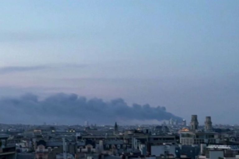 Incendie maîtrisé près de Roissy Charles-de-Gaulle sans lien avec l’aéroport.