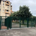 Intrusion armée et agression dans un collège : une mère et ses deux enfants en garde à vue.