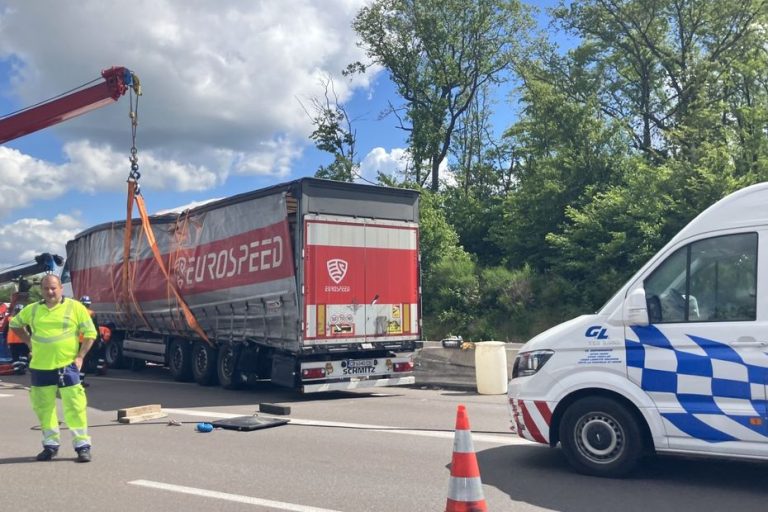 Accident de poids lourds sur l’A10 près d’Orléans : un blessé signalé.