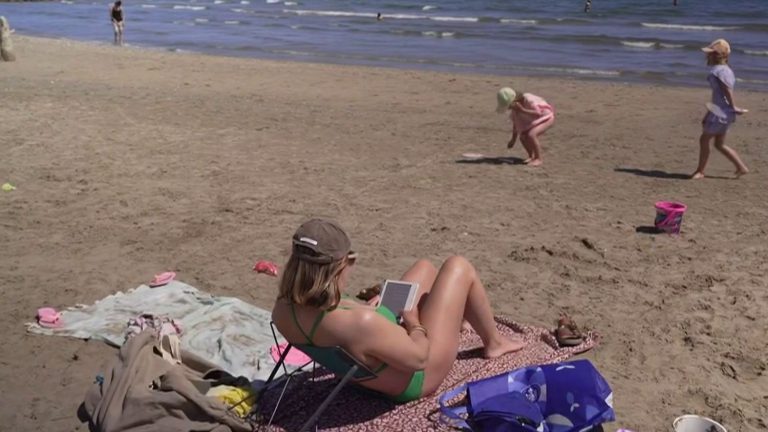 Les températures dépasseront 30 degrés dans plusieurs régions de France, avertit Météo-France.