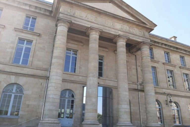Le réveillon dégénère : un homme menace, vole son frère et tente de frapper un policier à Alençon