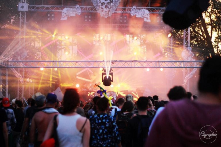 Festival en Gironde : plus de 10 000 participants attendus sur deux jours.