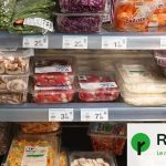 Fruits et légumes découpés : risques sanitaires et coûts élevés en France.