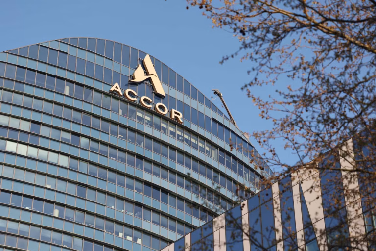 Accor dément les accusations d&rsquo;implication dans la traite d&rsquo;êtres humains par un fonds spéculatif.