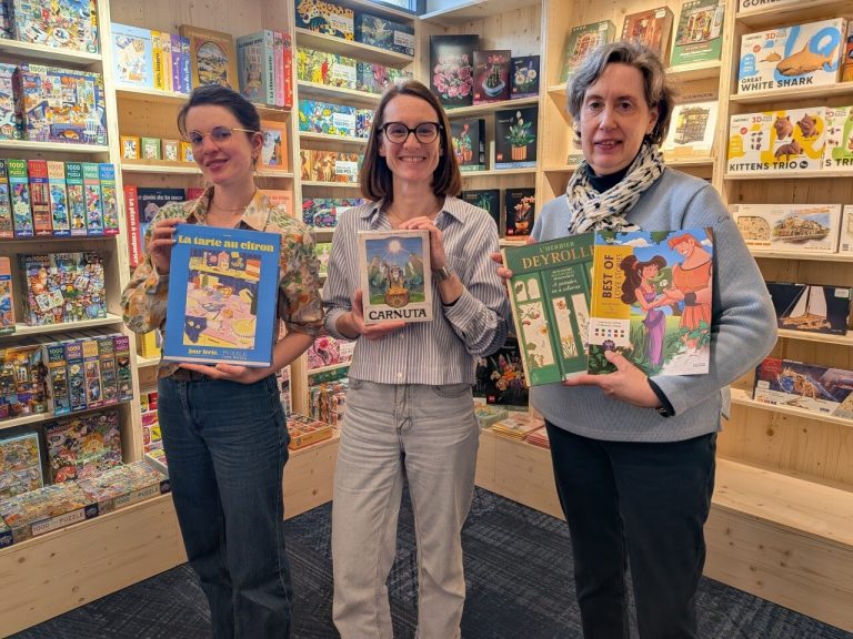 La librairie historique de la Manche s&rsquo;agrandit avec un nouveau rayon de jeux de société et puzzles.