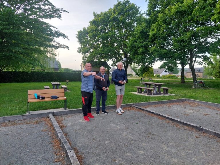 Une nouvelle association pour les passionnés de pétanque dans le Sud Manche se crée.