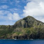Hantavirus : la passagère toujours à Pitcairn, sept voyageurs repartent via Tahiti.