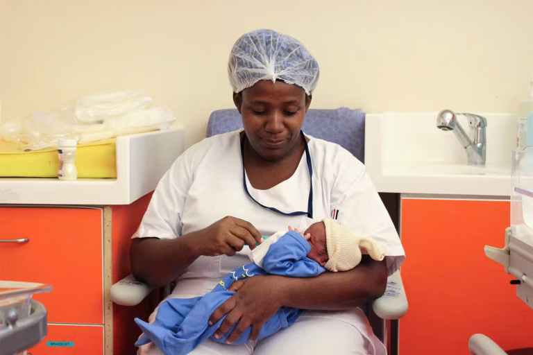 Acquisition de la nationalité française à Mayotte : durcissement des conditions pour les enfants étrangers