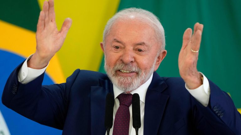 Brésil : Lula annule les dettes des ménages à faibles revenus pour alléger leur charge financière.