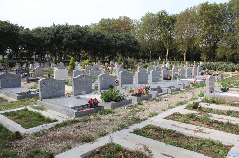 Grand Paris Est : le Printemps des Cimetières met en avant le patrimoine funéraire local.
