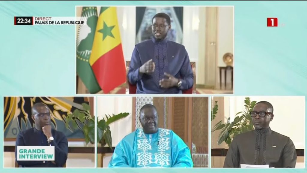 Direct : Le Président Bassirou Diomaye Faye répond aux questions des journalistes, 2 mai 2026.