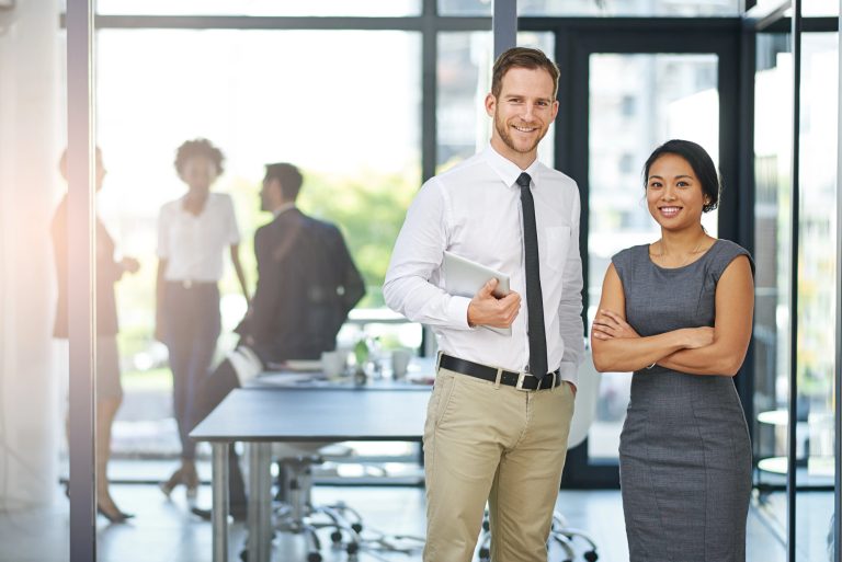 Nouveau cadre légal en France modifie la relation entre employeurs et collaborateurs.