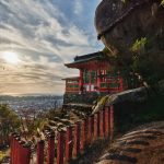 Sentiers de pèlerinage et sanctuaires divins : se ressourcer au Japon