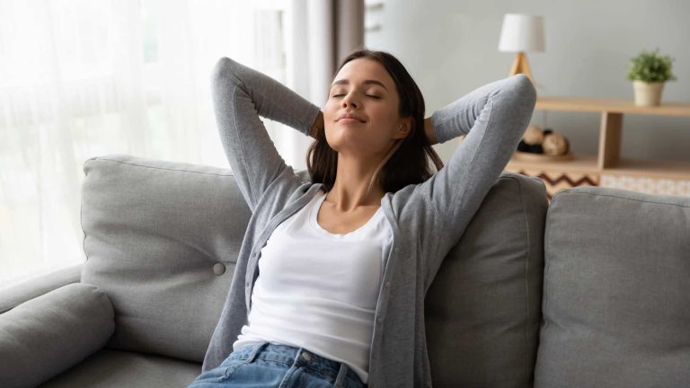 Thérapie en ligne avec BetterHelp : 45 euros par semaine, une option viable en France ?
