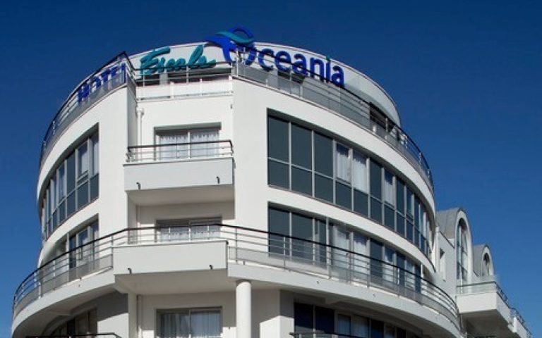 Épopée Gestion et Vicartem acquièrent l&rsquo;hôtel Escale Oceania à Pornichet pour le rénover en 4 étoiles.