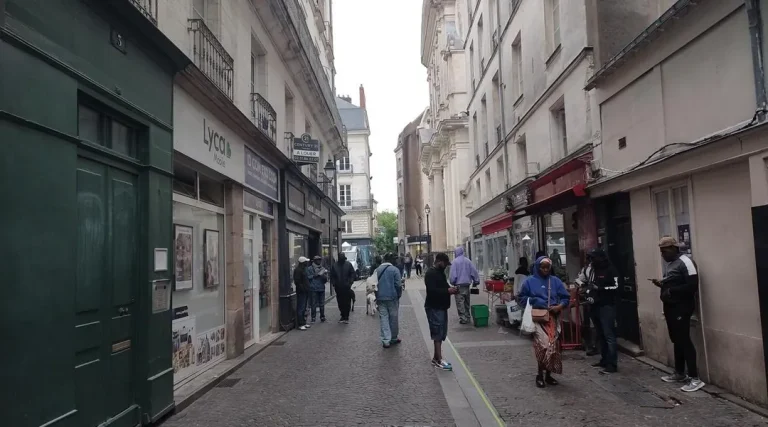 Adolescent de 15 ans tué par balles à Nantes : portrait d&rsquo;un jeune sociable et drôle.