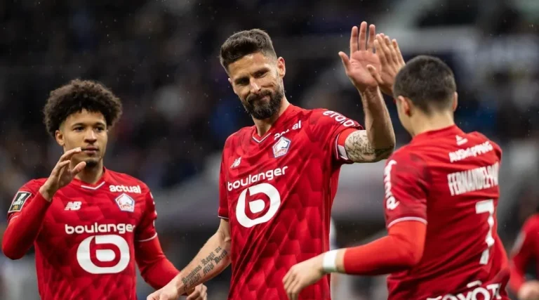 Olivier Giroud envisage une prolongation de contrat avec le LOSC après des discussions.