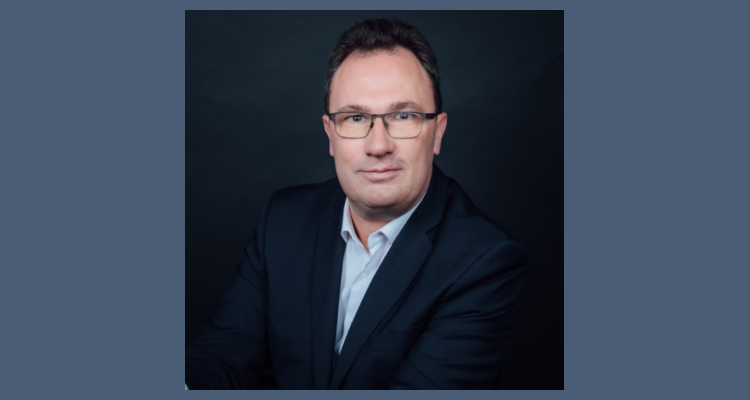 Cyril Tavier nommé président de Polepharma pour renforcer l&rsquo;innovation dans l&rsquo;industrie pharmaceutique.
