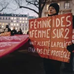 Six féminicides en neuf jours en mai : les associations pointent du doigt le gouvernement.