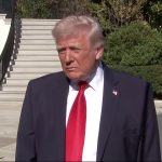 Trump annonce que les États-Unis bloqueront le détroit d'Hormuz après des discussions avec l'Iran.