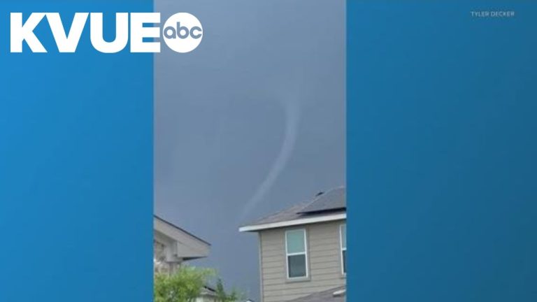 Un nuage en entonnoir observé près de Hutto, alertes météorologiques en cours.