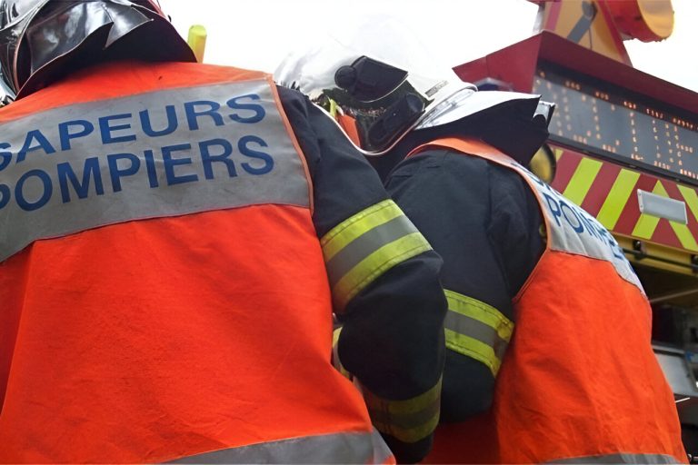 Une femme gravement blessée dans un accident entre une voiture et une moto à Orléans