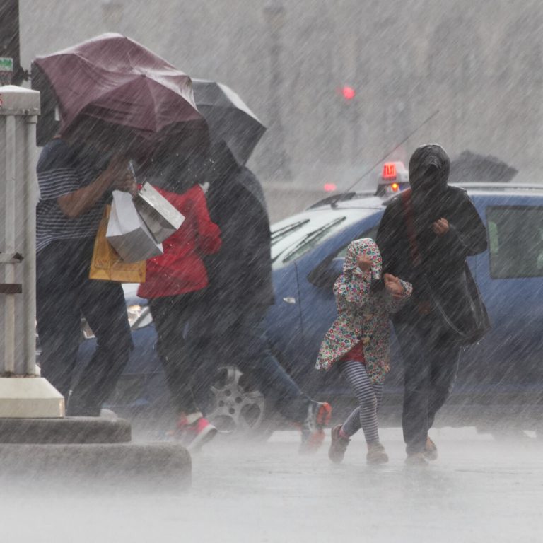Orages en vigilance : Paris et l&rsquo;Île-de-France sous surveillance météorologique continue.