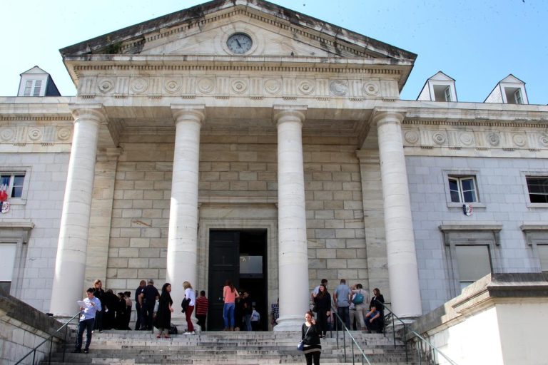 Pau : un homme récidive après une condamnation pour détention d&rsquo;images pédopornographiques.