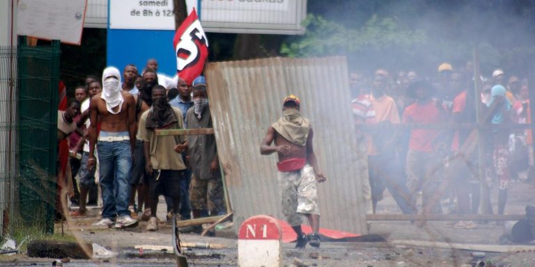 Racisme colonial : le Rwanda et Mayotte face à une histoire partagée.