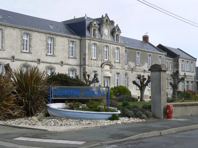 Le maire de Challans s&rsquo;inquiète d&rsquo;une possible délocalisation de l&rsquo;hôpital local.