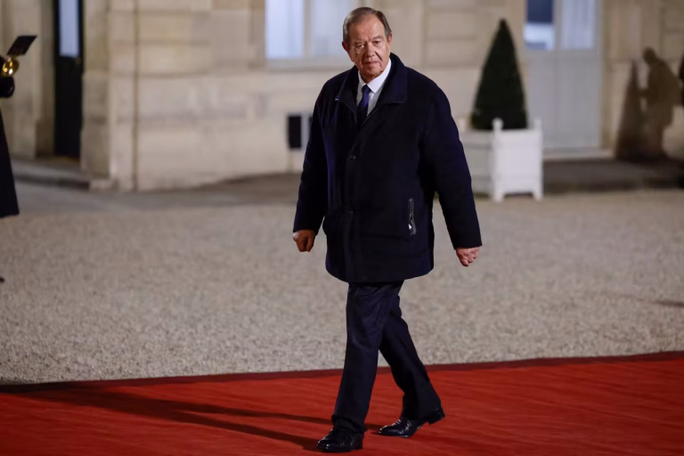 Patrick Ollier réélu président de la Métropole du Grand Paris avec une large majorité.