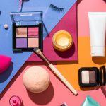 L&rsquo;UE envisage d&rsquo;assouplir les règles sur les produits chimiques dans les cosmétiques.