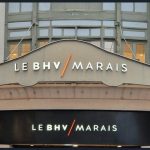Transformation du BHV Marais à Paris : création d&rsquo;un hôtel et de boutiques cloisonnées.
