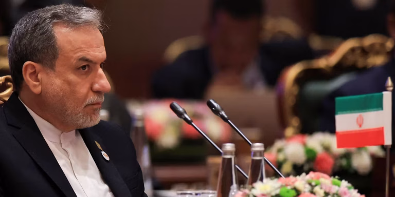 Guerre au Moyen-Orient : l&rsquo;Iran accuse les Émirats d&rsquo;être un « partenaire actif » dans le conflit.