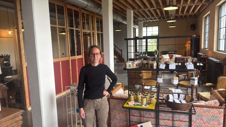 À Quettreville-sur-Sienne, l’ancienne minoterie transformée en bar et guinguette.
