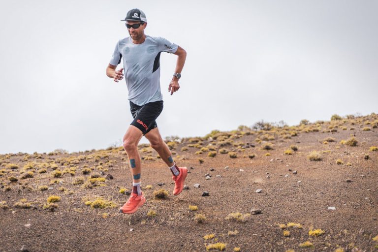 François d’Haene tente de battre le record du GR20 en Corse ce week-end.