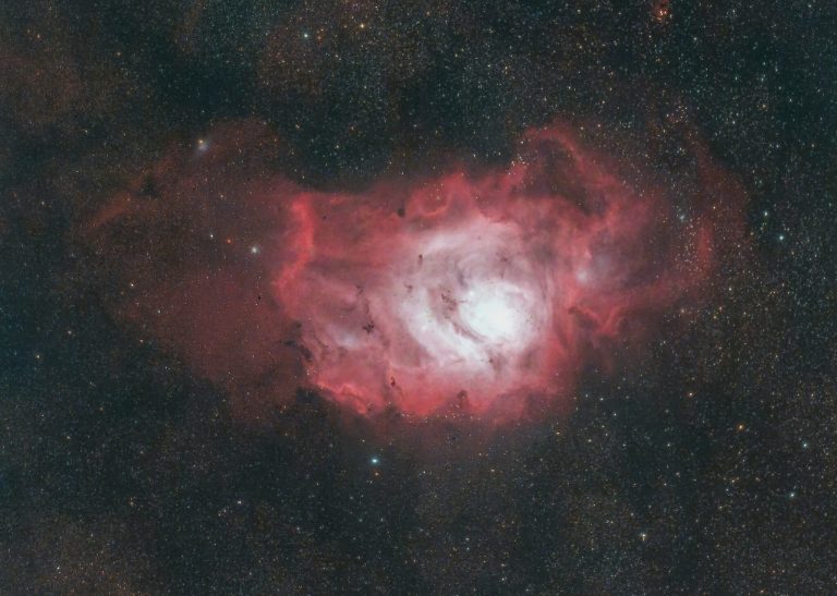 Ni nées, ni éteintes : le télescope James Webb capture les « fantômes » gazeux d&rsquo;une galaxie voisine
