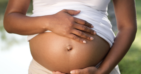 Du désir d’enfant à l’abus : enquête sur les dérives dans le secteur de la procréation médicalement assistée.