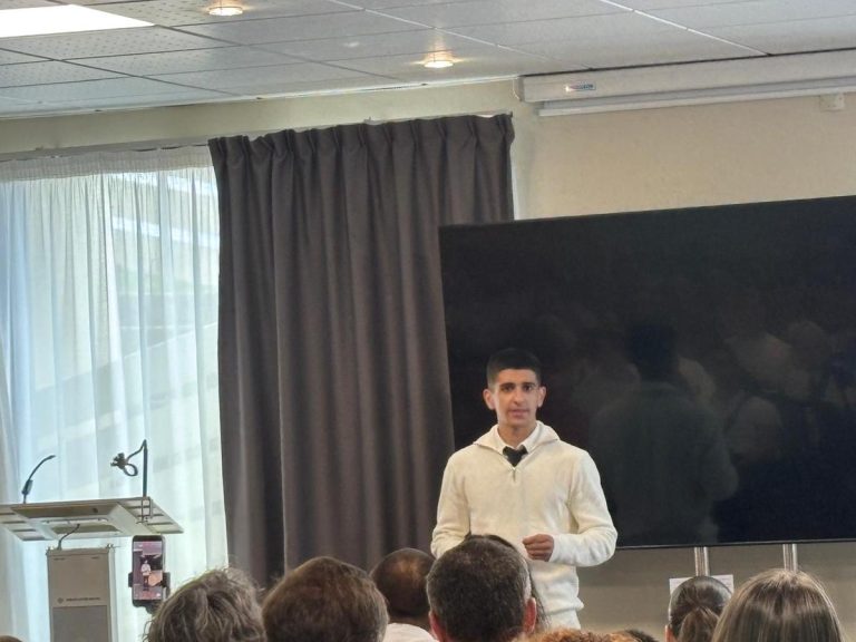 Cristiano Lage Marta, lycéen de Royan, s&rsquo;exprime au Sénat sur « la culture, vecteur de paix »