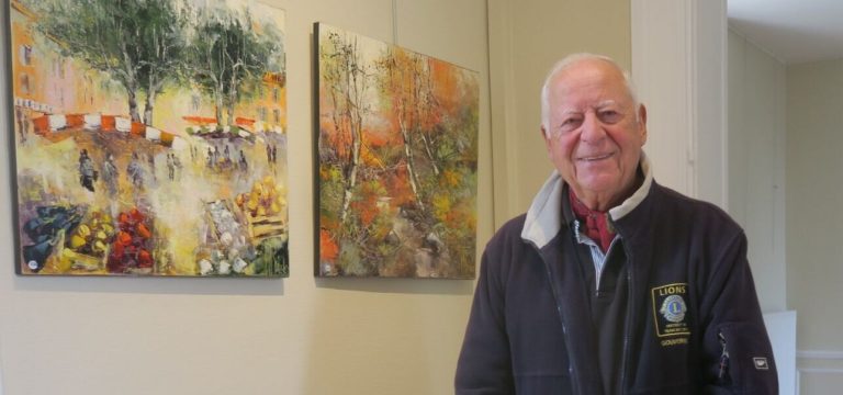 Gilles Vetaux met en avant les Beaux-arts à Orléans lors d&rsquo;une exposition récente.