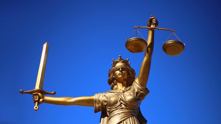 Louviers : les jurés d&rsquo;assises se réunissent pour un procès majeur ce mois-ci.