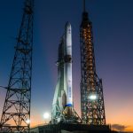 Blue Origin de Jeff Bezos endommage un satellite lors d&rsquo;un test, tensions avec SpaceX.
