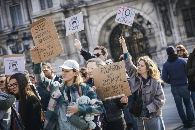 Procès à Paris sur les violences sexuelles dans le périscolaire : première audience ce mardi.