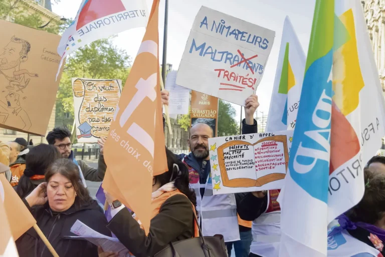 Grève des agents périscolaires à Paris jusqu&rsquo;au 22 mai pour demander de meilleures conditions de travail.