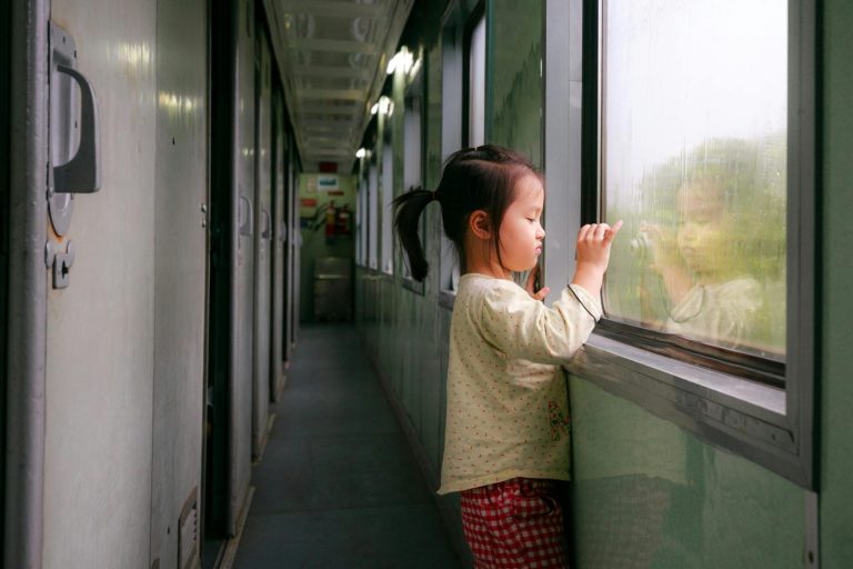 Les enfants en France confrontés à une augmentation des restrictions de loisirs